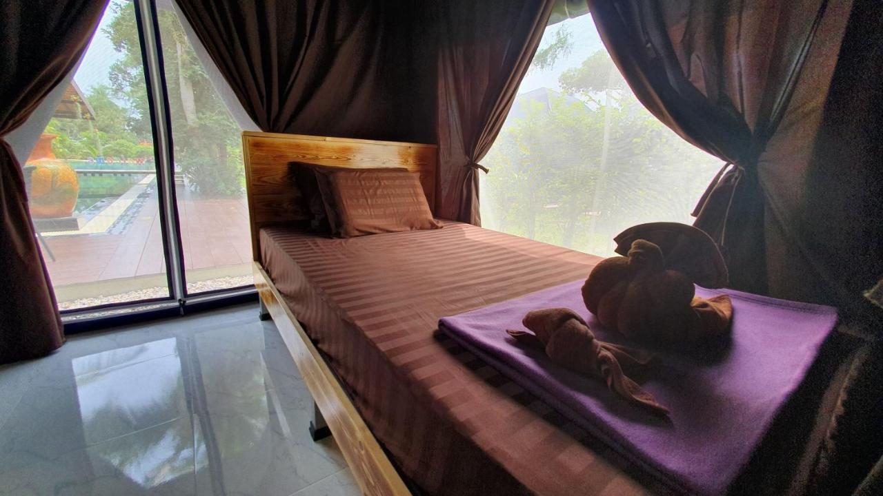 Moonshine Resort Chumphon Zewnętrze zdjęcie